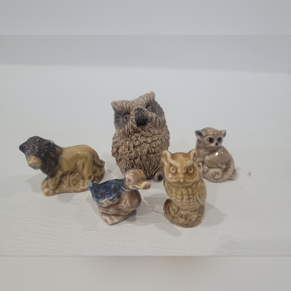 VINTAGE Red Rose Tea Animal Figurines by Wade England